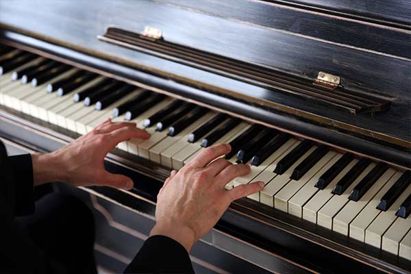 Piano Lessons Backed By Experience
