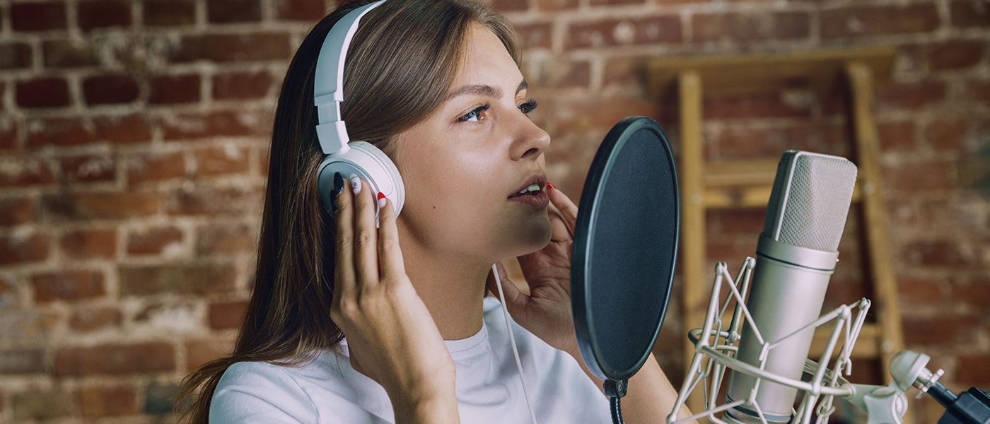 Can Singing Lessons Improve Your Voice