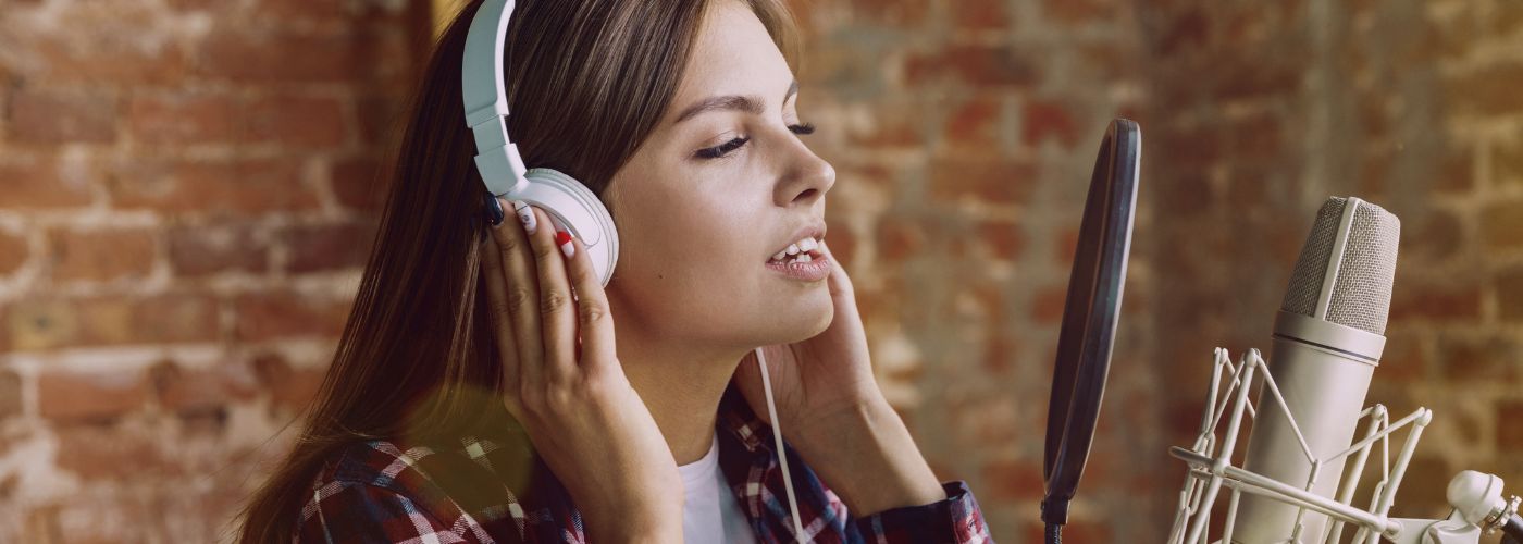 Singing Practices To Help You Sing In Key