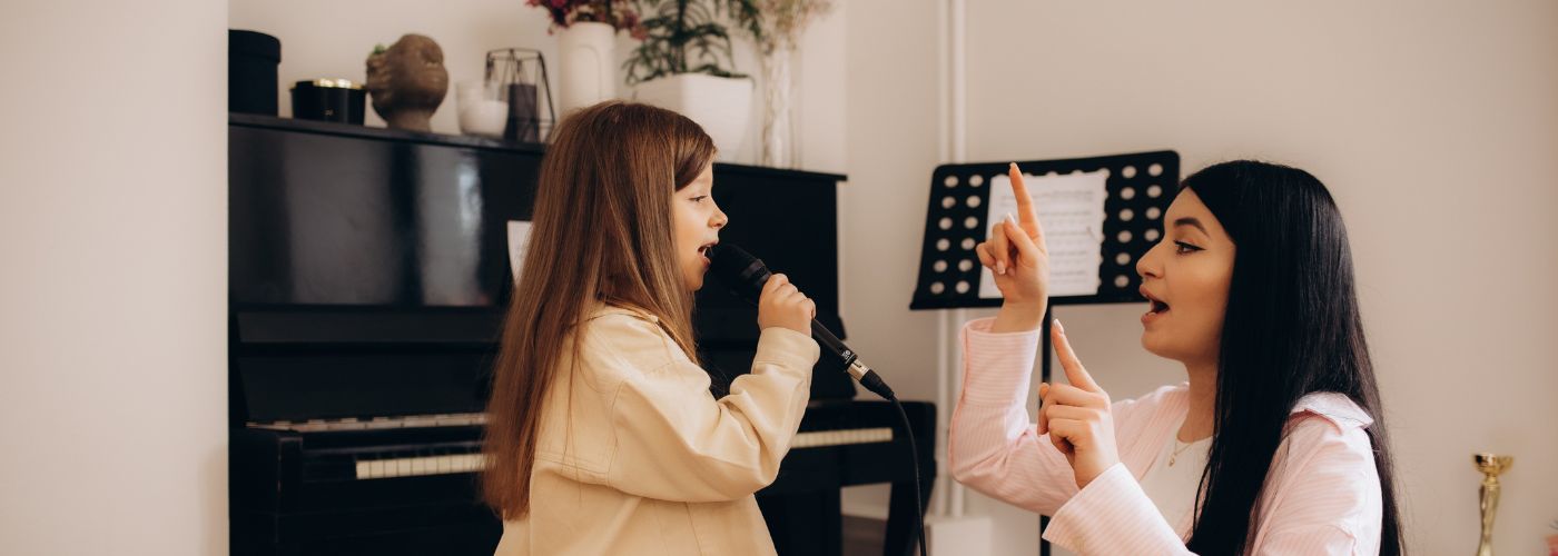 Work With A Professional Vocalist or Singer